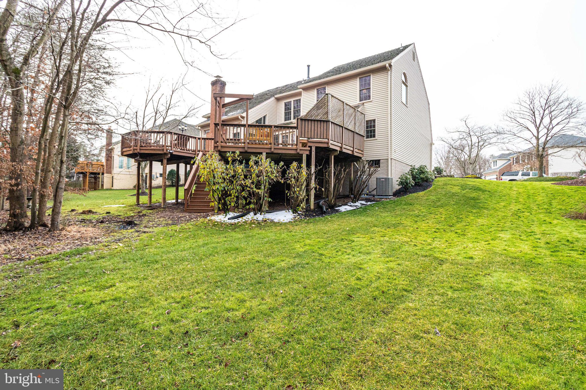 HAMPTON FOREST - Residential