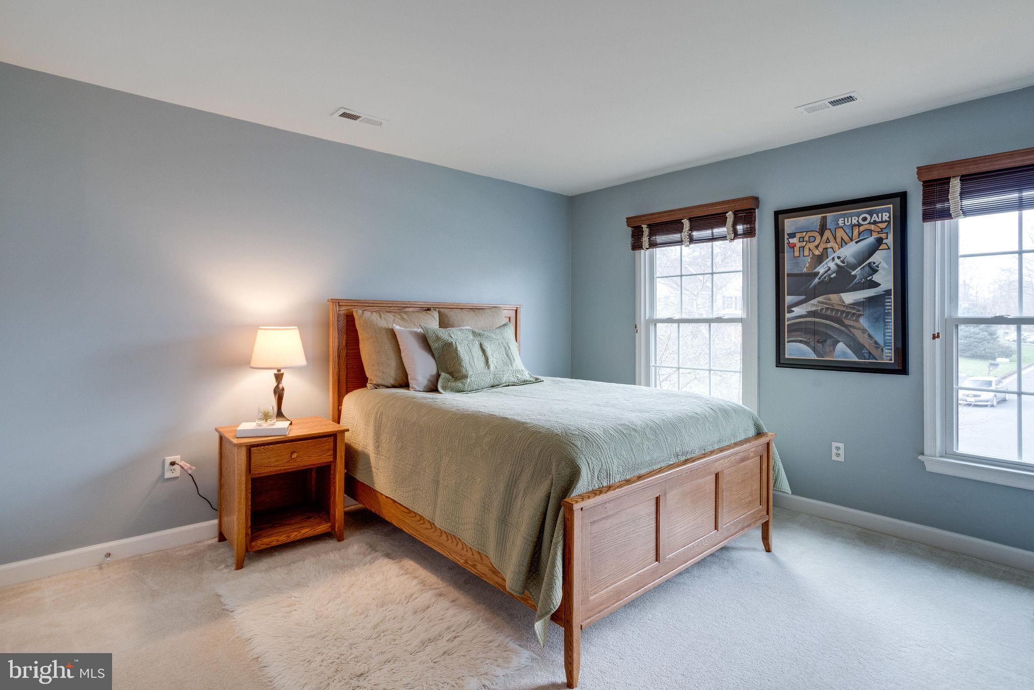 HAMPTON FOREST - Residential