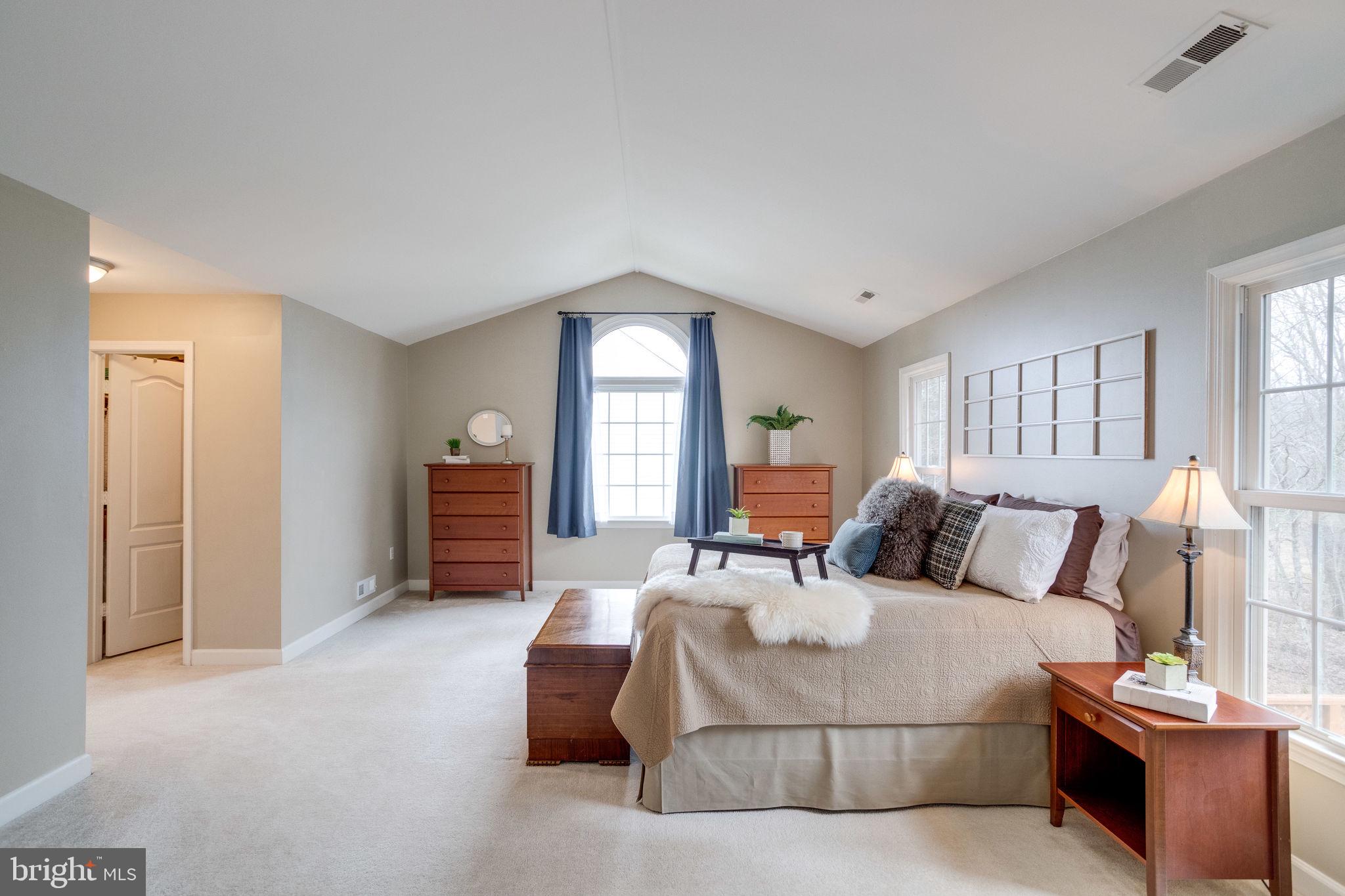 HAMPTON FOREST - Residential