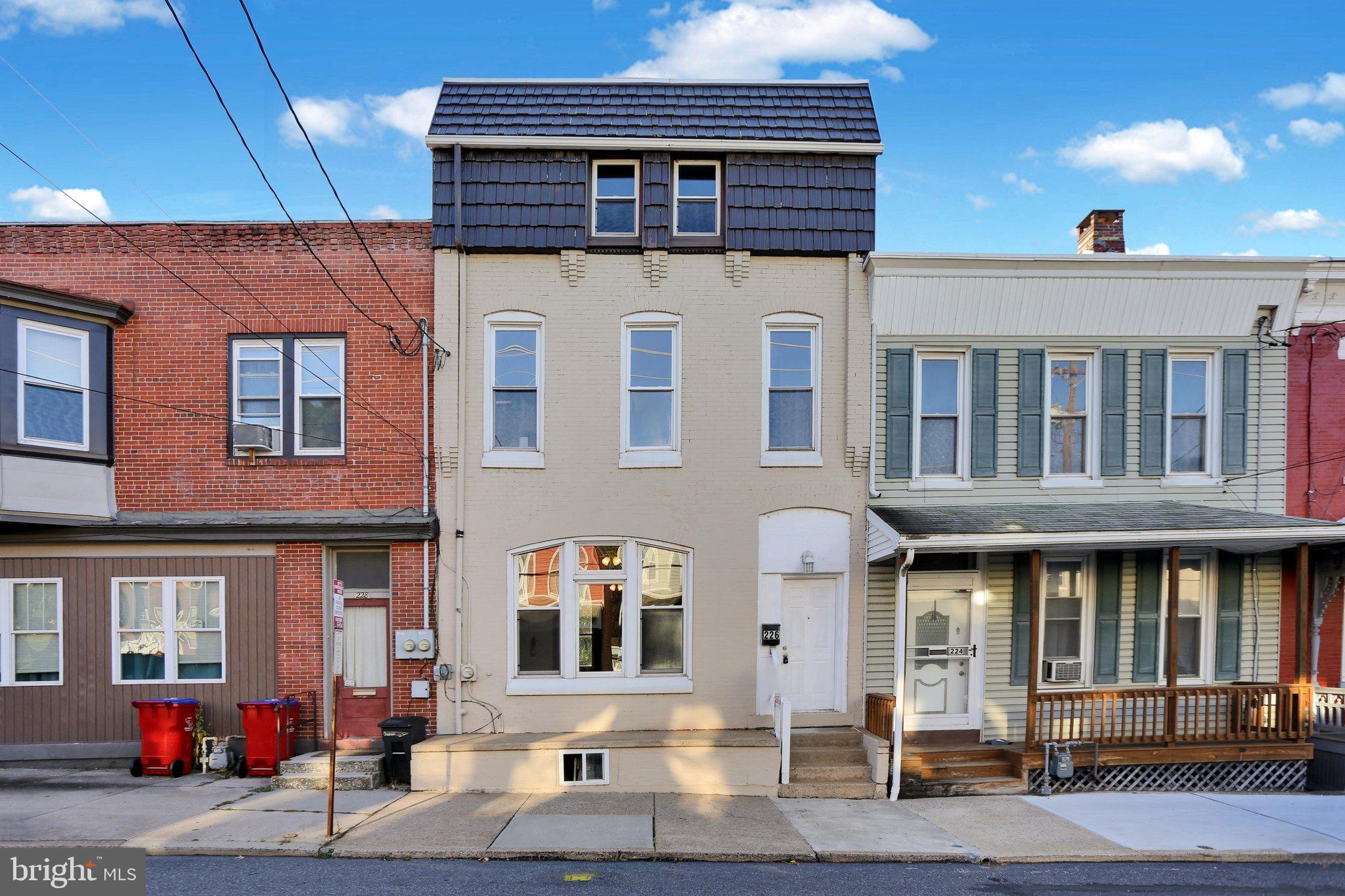 226 S 4TH STREET