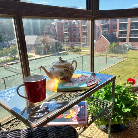 Photo of 2100 Langston Boulevard #425, ARLINGTON, VA 22201 (MLS # VAAR2072760)