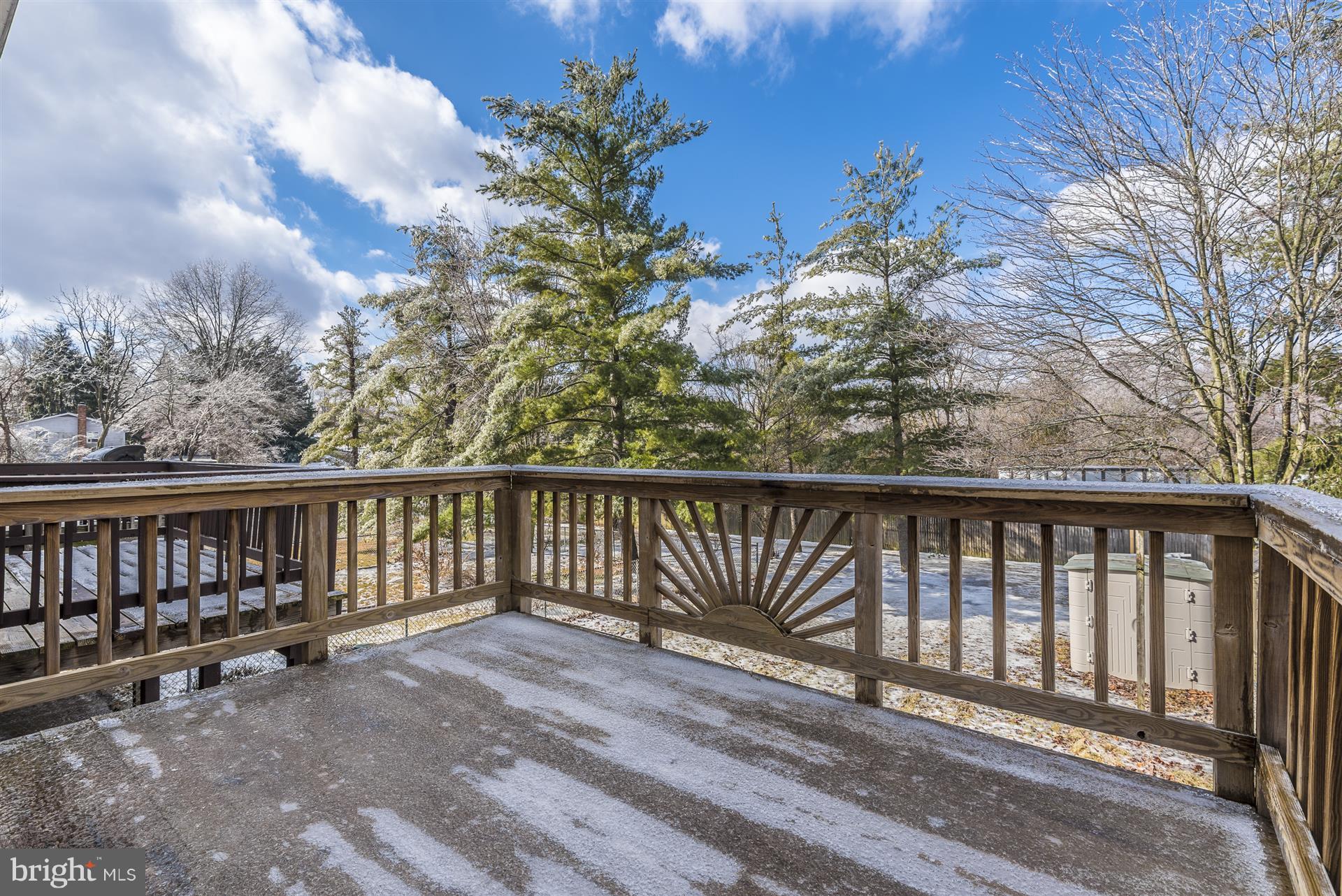 SPRINGBROOK - Residential