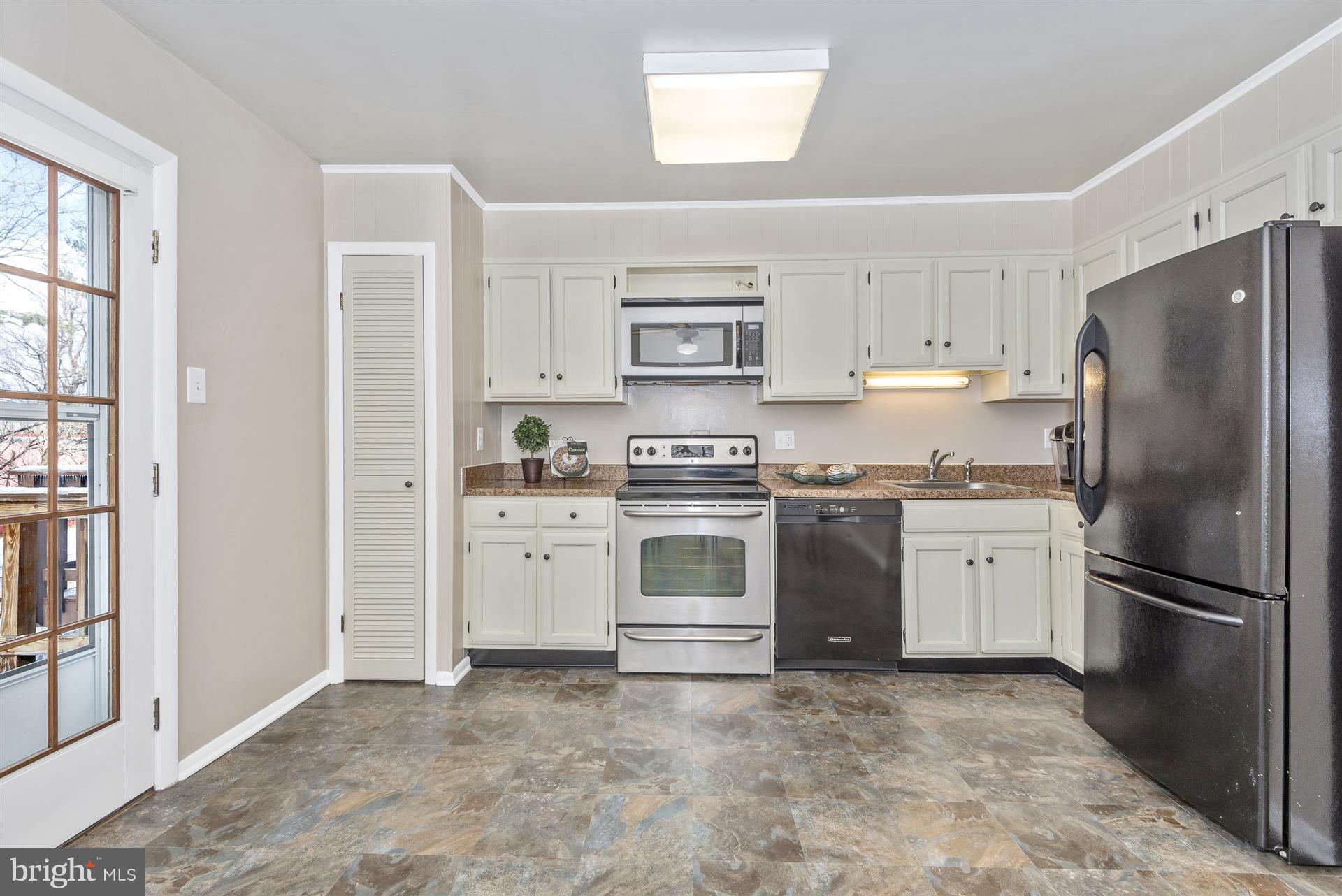 SPRINGBROOK - Residential