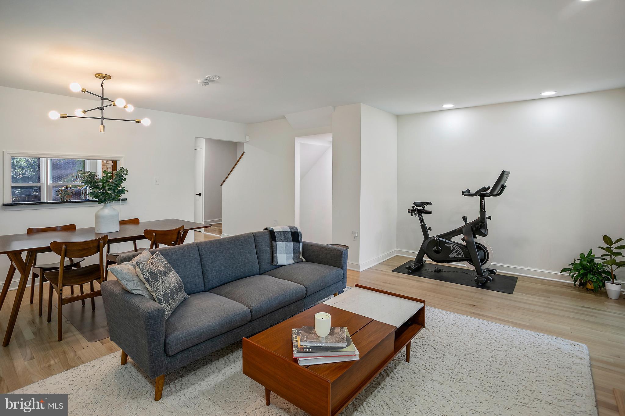 3811 USHER COURT