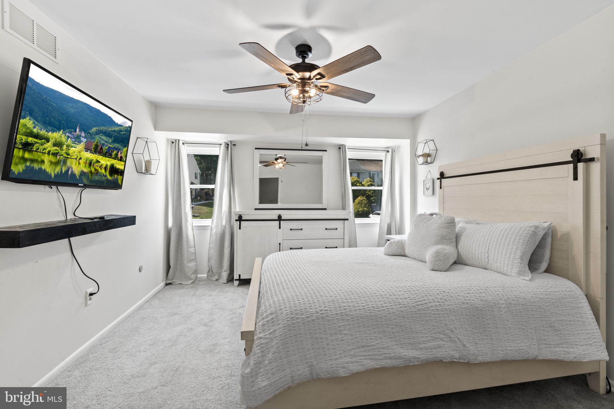 APPLE HILL - Residential