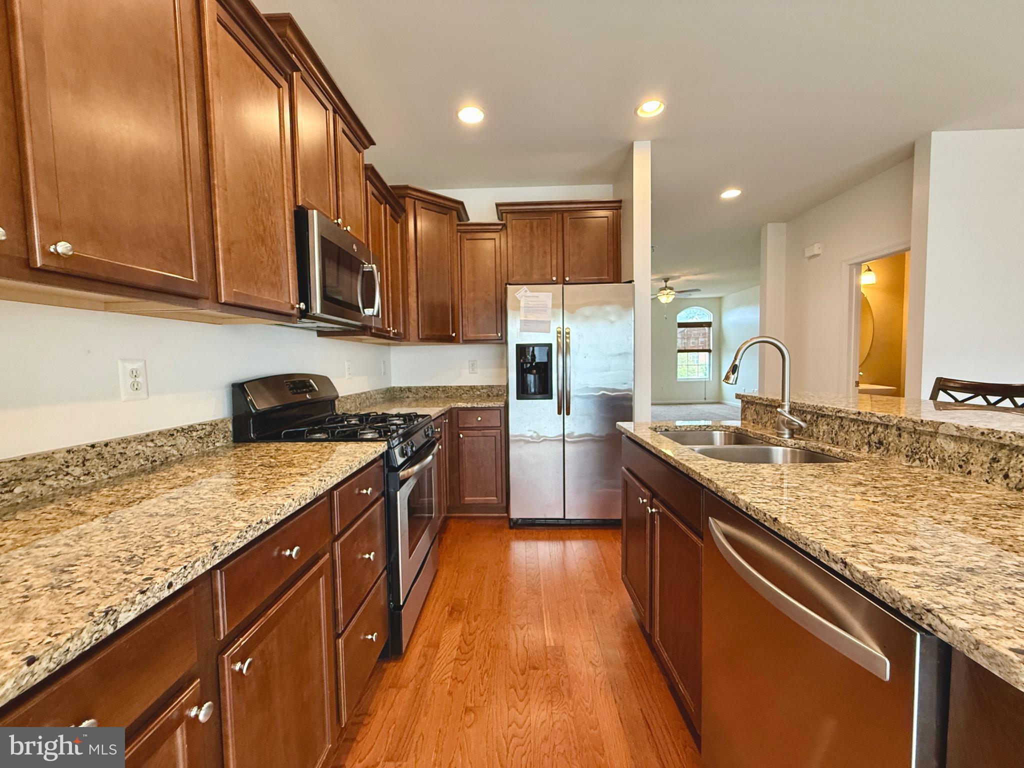 FIELDSTONE PRESERVE - Residential Lease