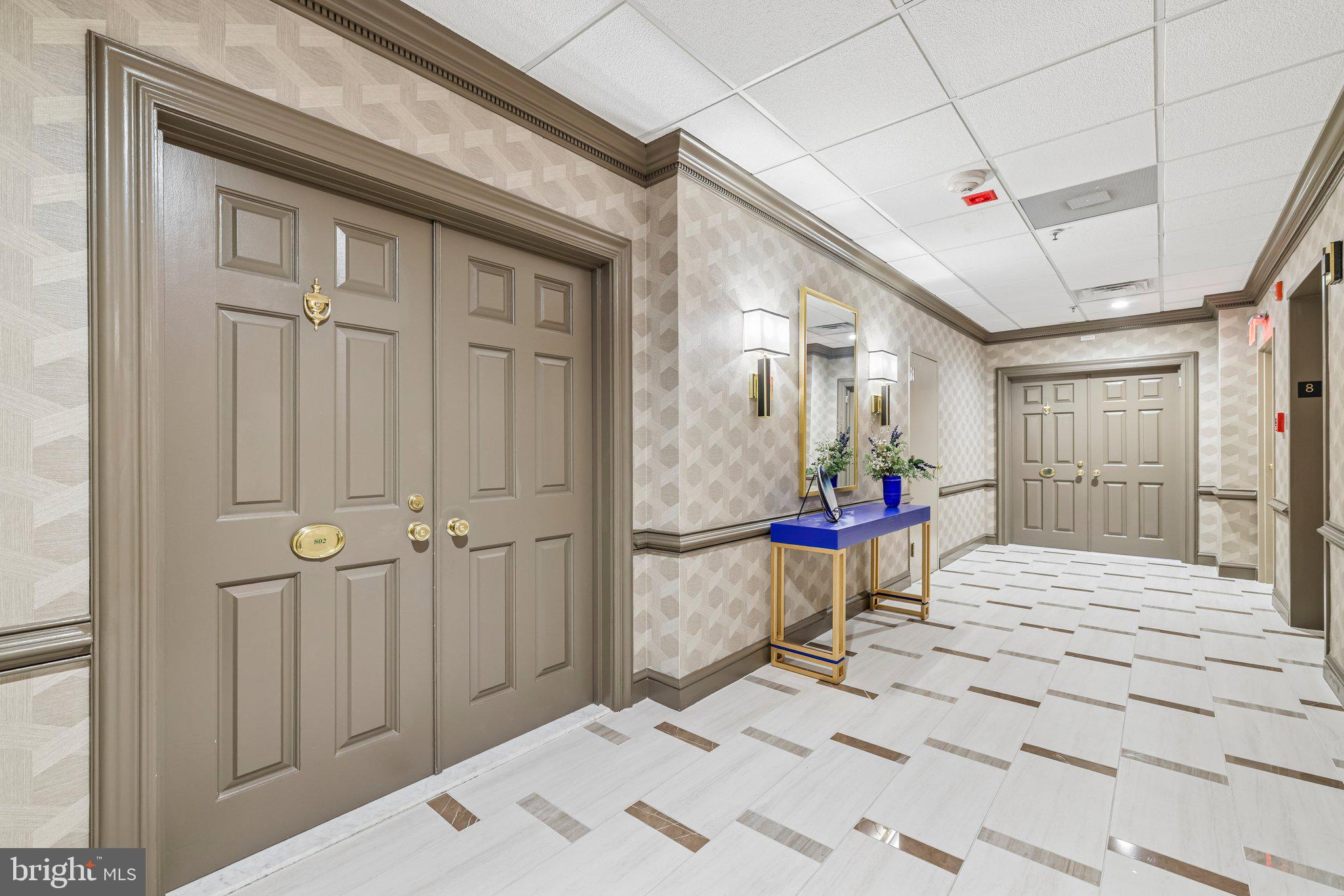 10 E LEE STREET 802