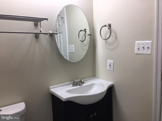 LAUREL LAKES PLAT 4 - Residential