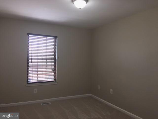 LAUREL LAKES PLAT 4 - Residential