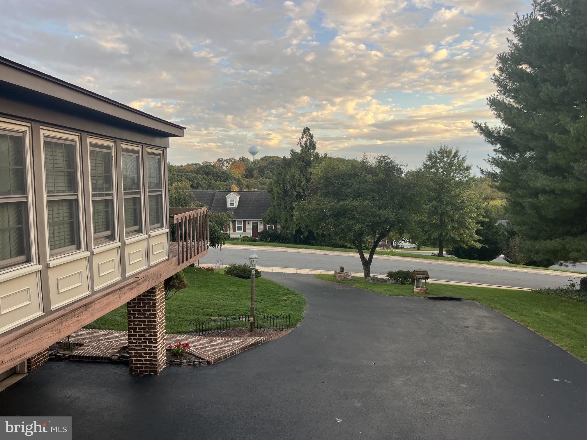 14 ECHO  VALLEY DRIVE