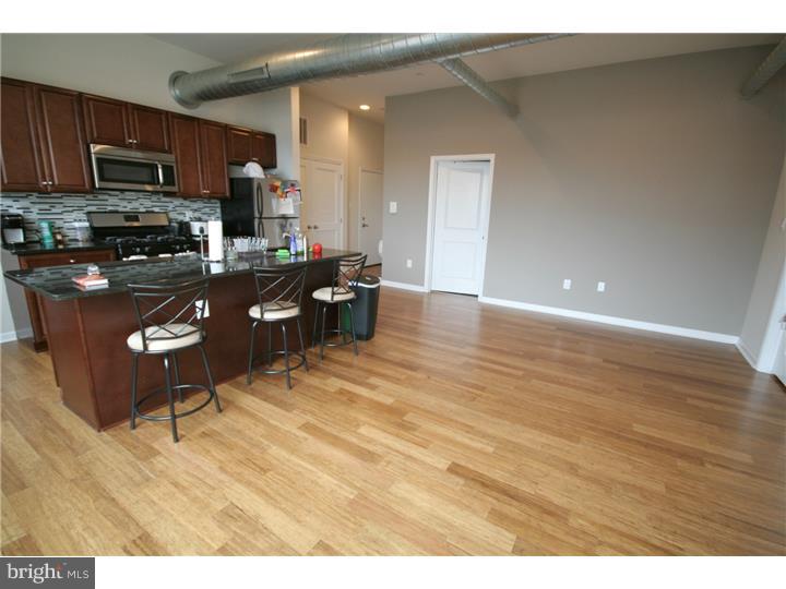 TEMPLE UNIVERSITY - Residential Lease