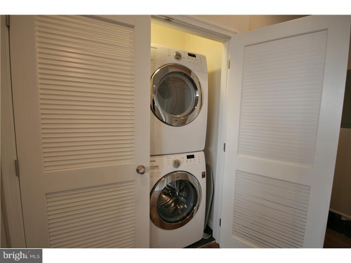 TEMPLE UNIVERSITY - Residential Lease