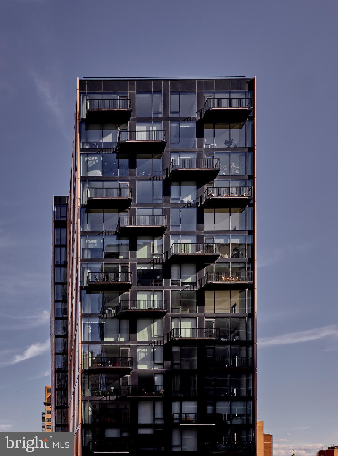 WASHINGTON SQ - Residential Lease