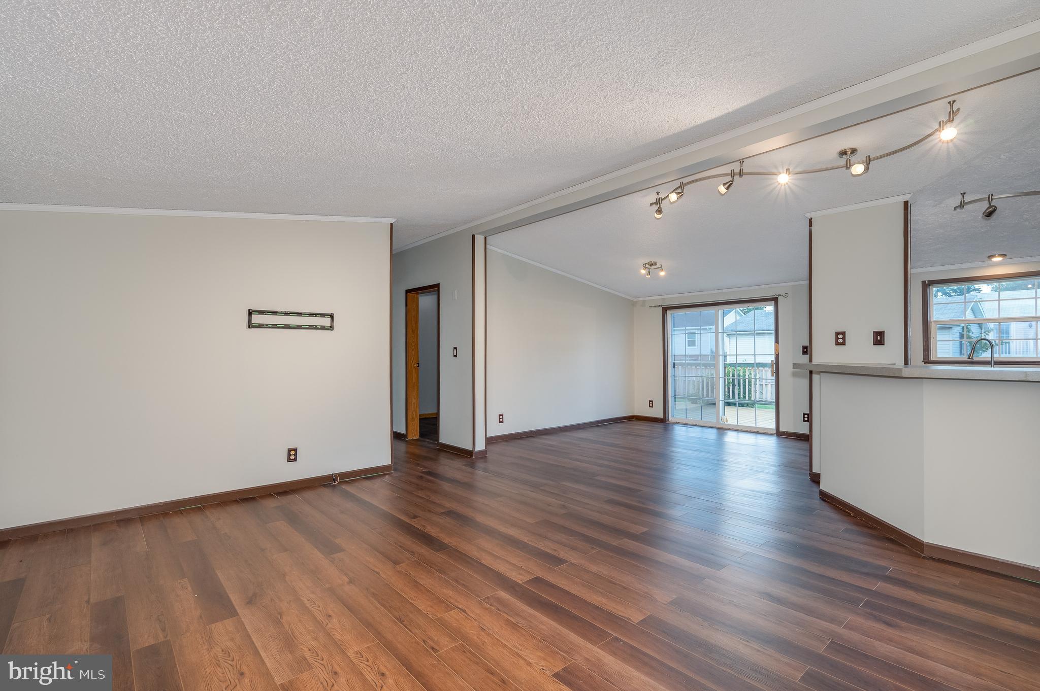 SUMMER HILL - Residential