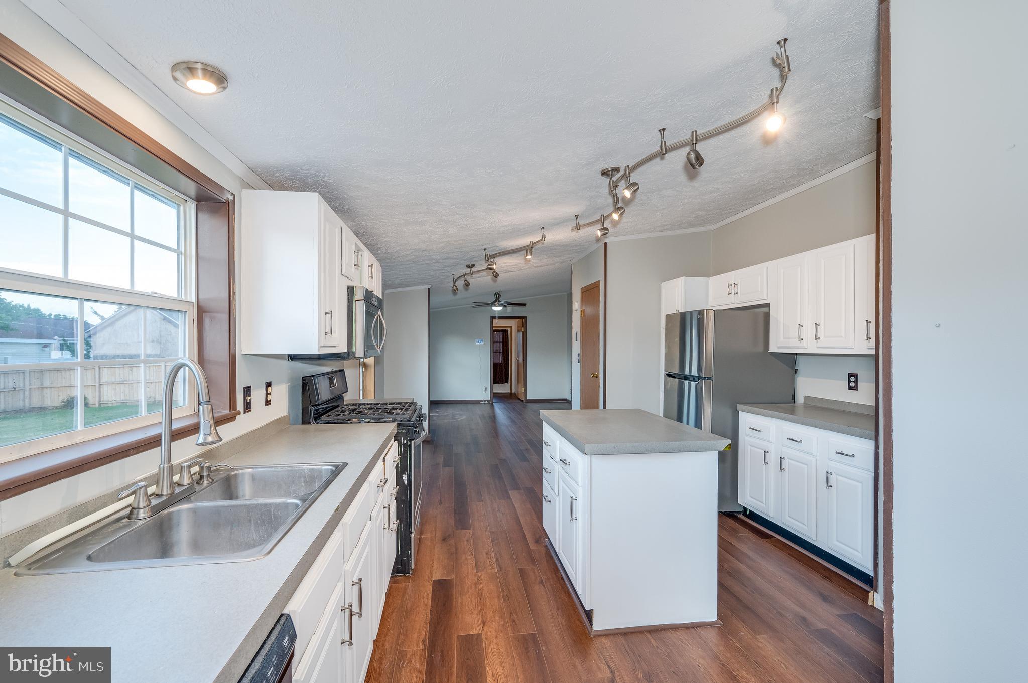 SUMMER HILL - Residential