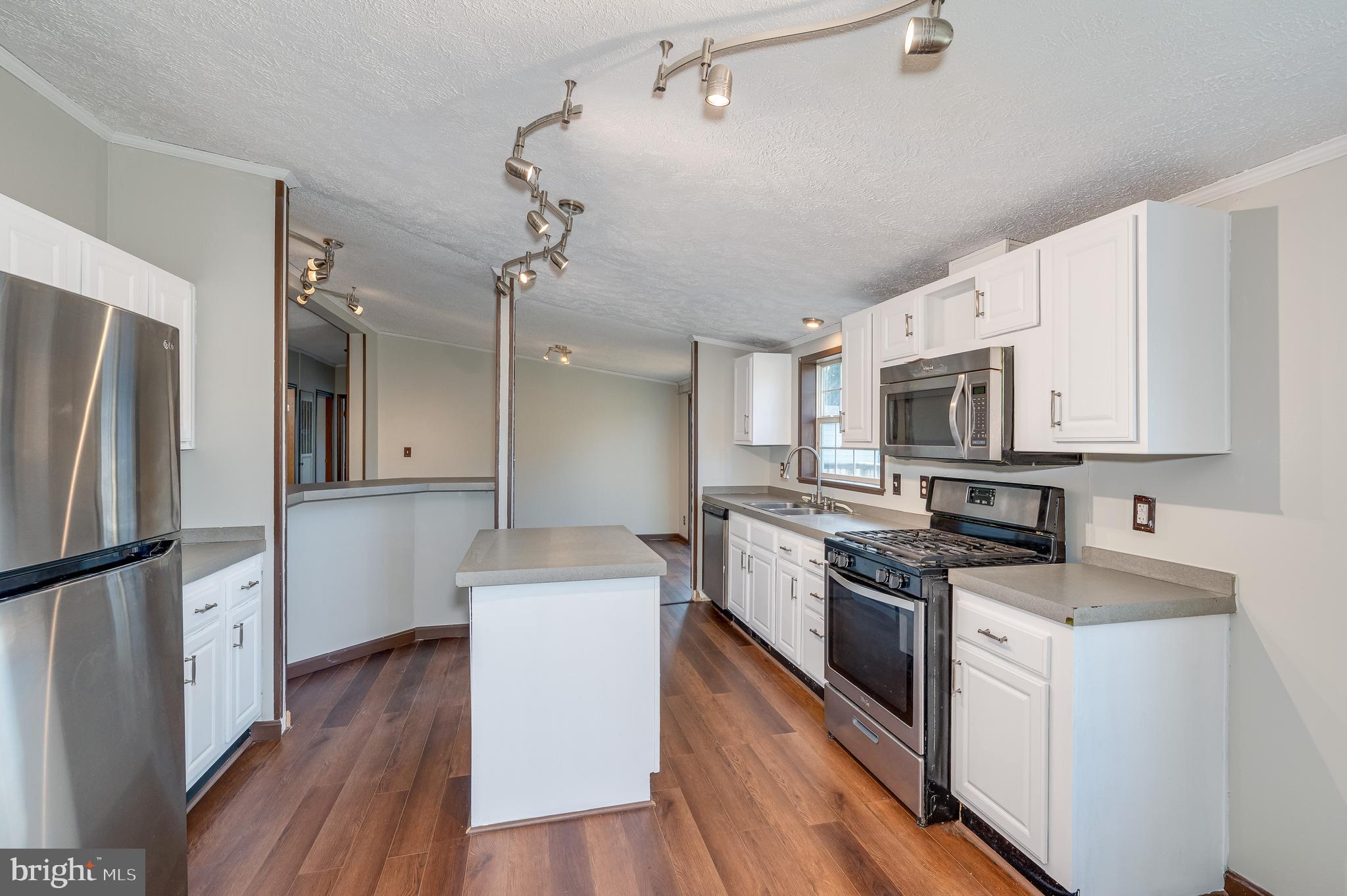 SUMMER HILL - Residential