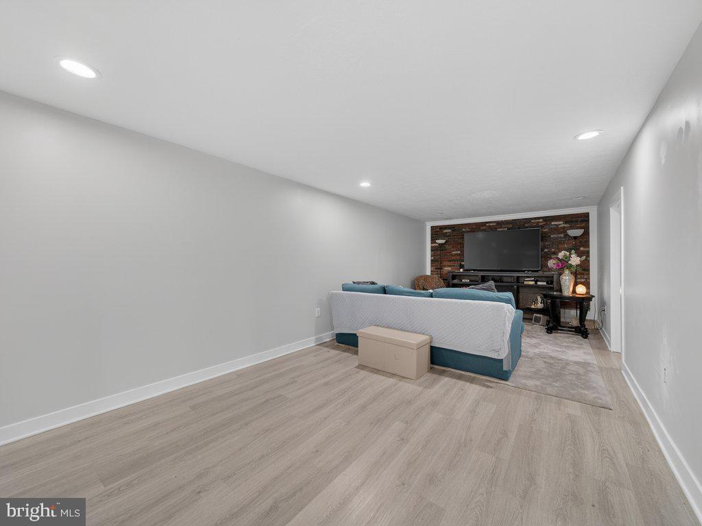 ADELPHI - Residential