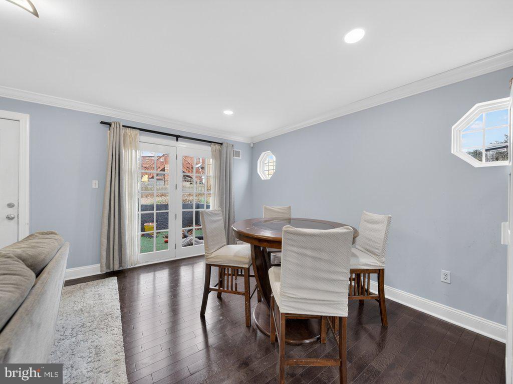 ADELPHI - Residential