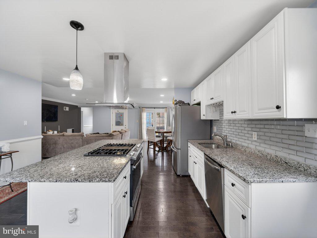 ADELPHI - Residential