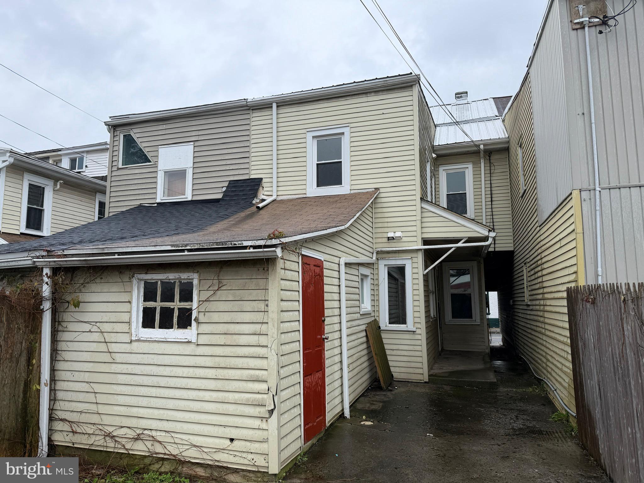 125 S MAIN STREET