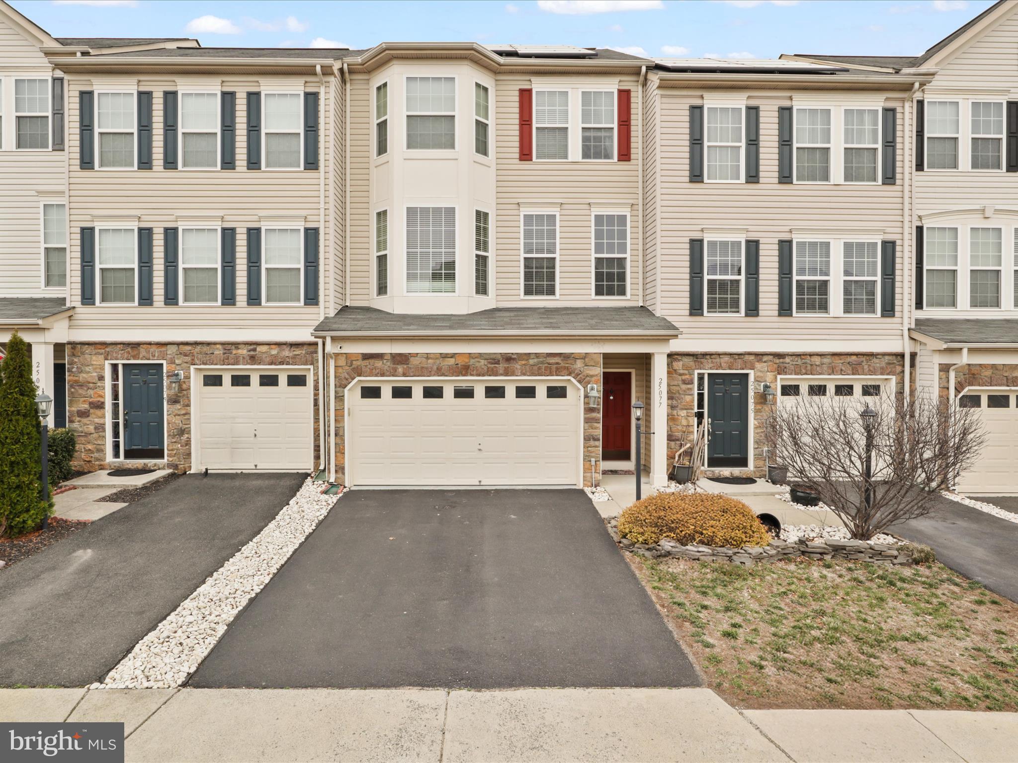 STONE RIDGE - Residential Lease