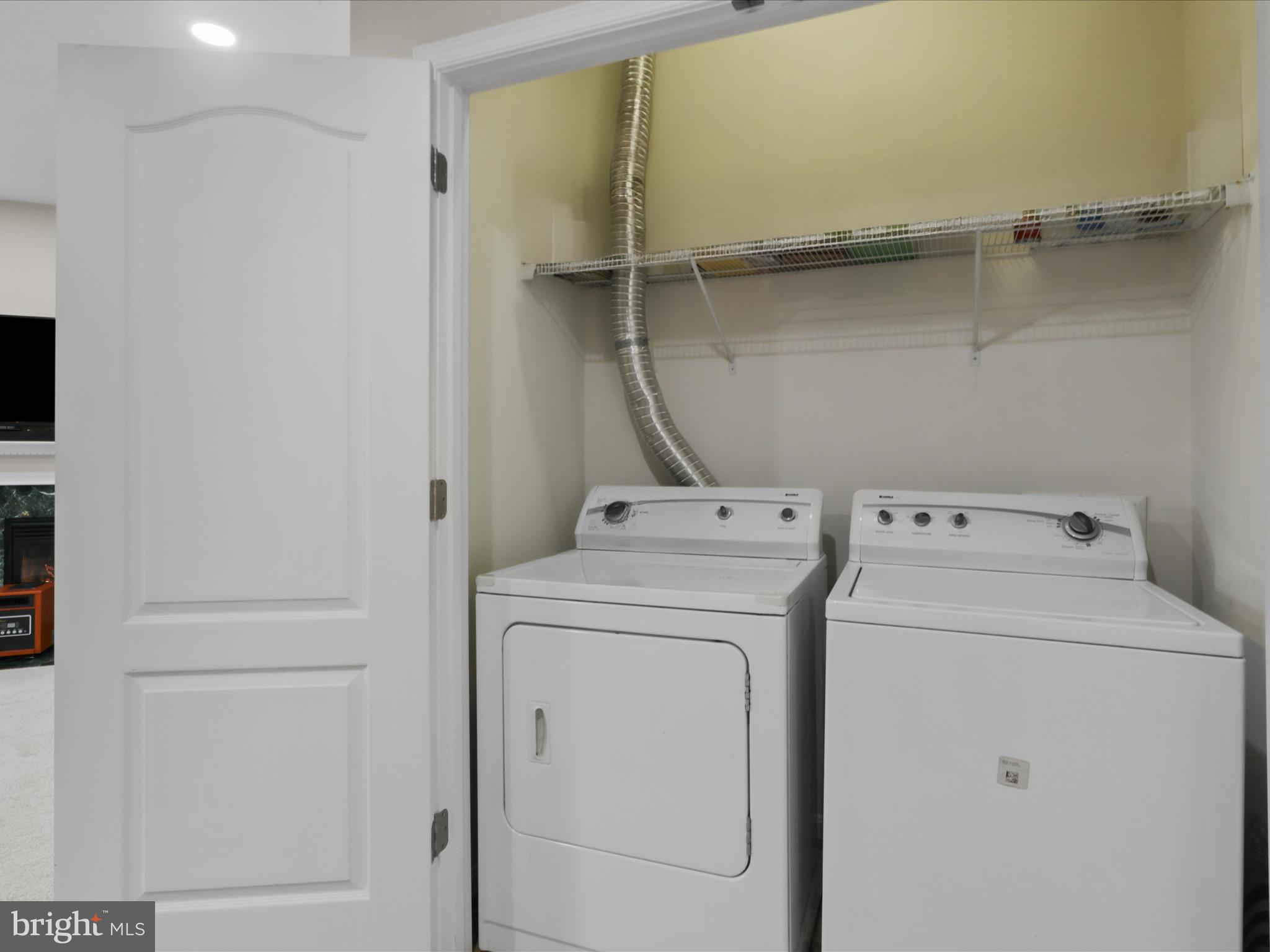 STONE RIDGE - Residential Lease