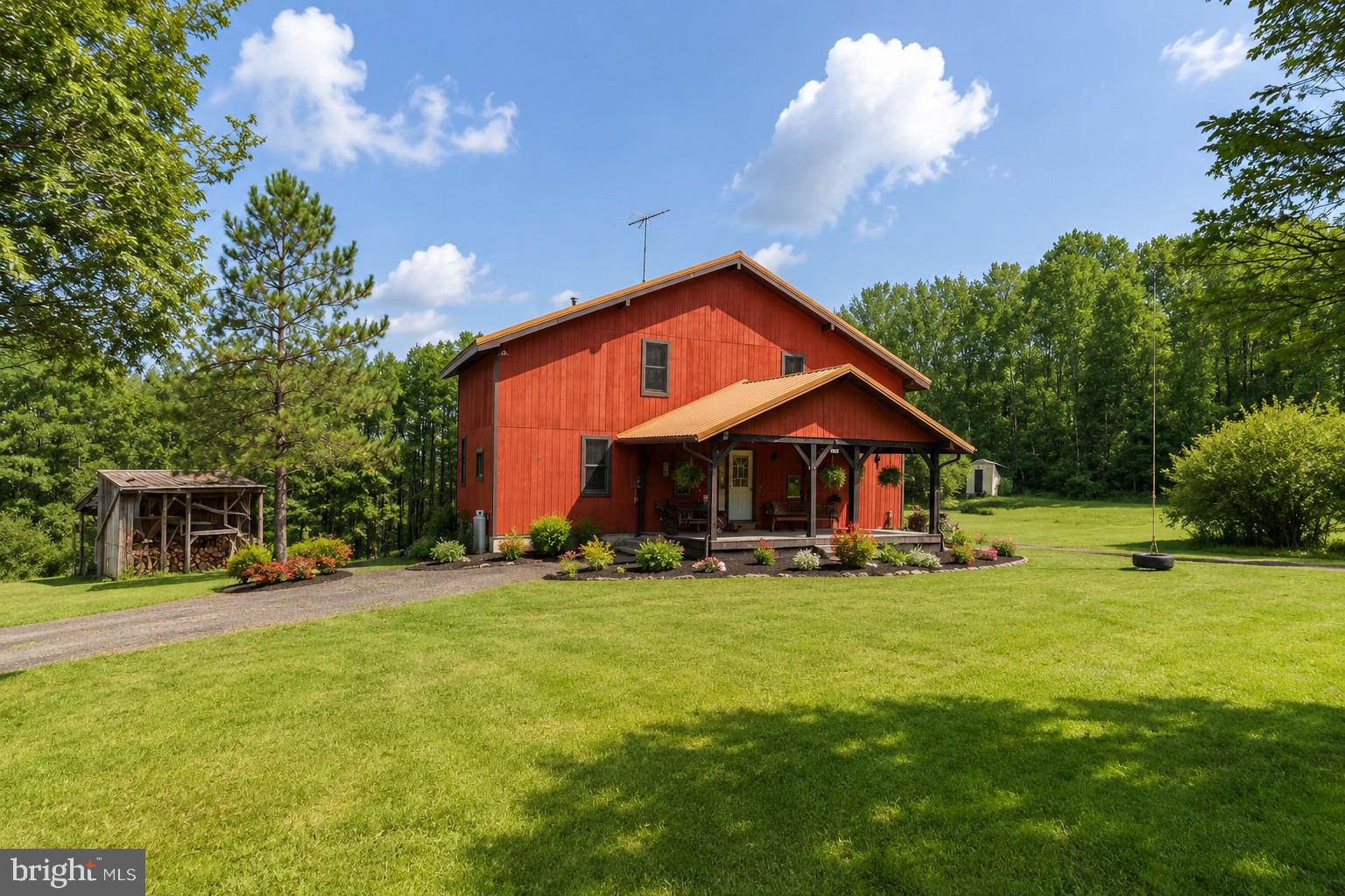 2073 JERRY RUN ROAD