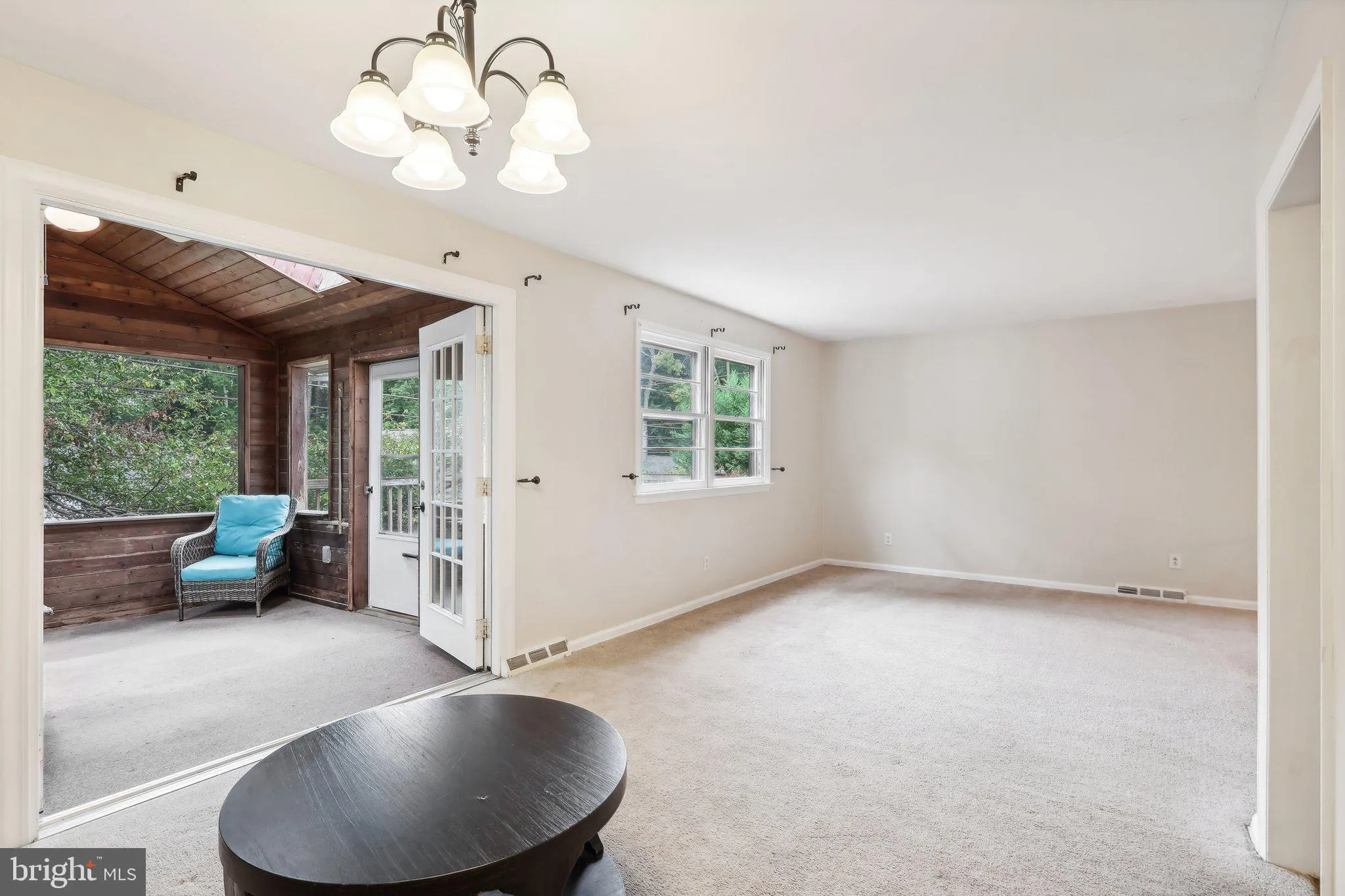 Wilmington, Delaware 19808, United States, 4 Bedrooms Bedrooms, ,3 BathroomsBathrooms,Residential,Contingent,23261