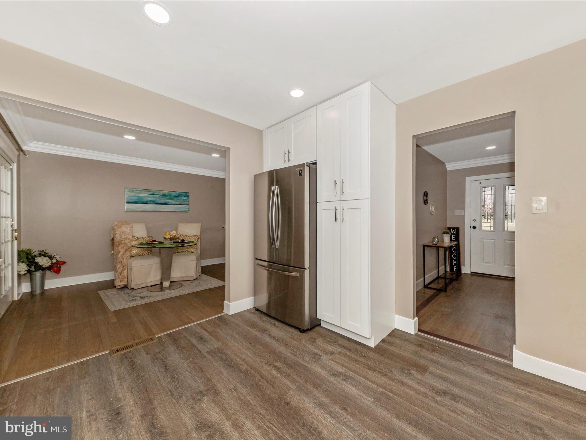 ENGLISH MANOR - Residential