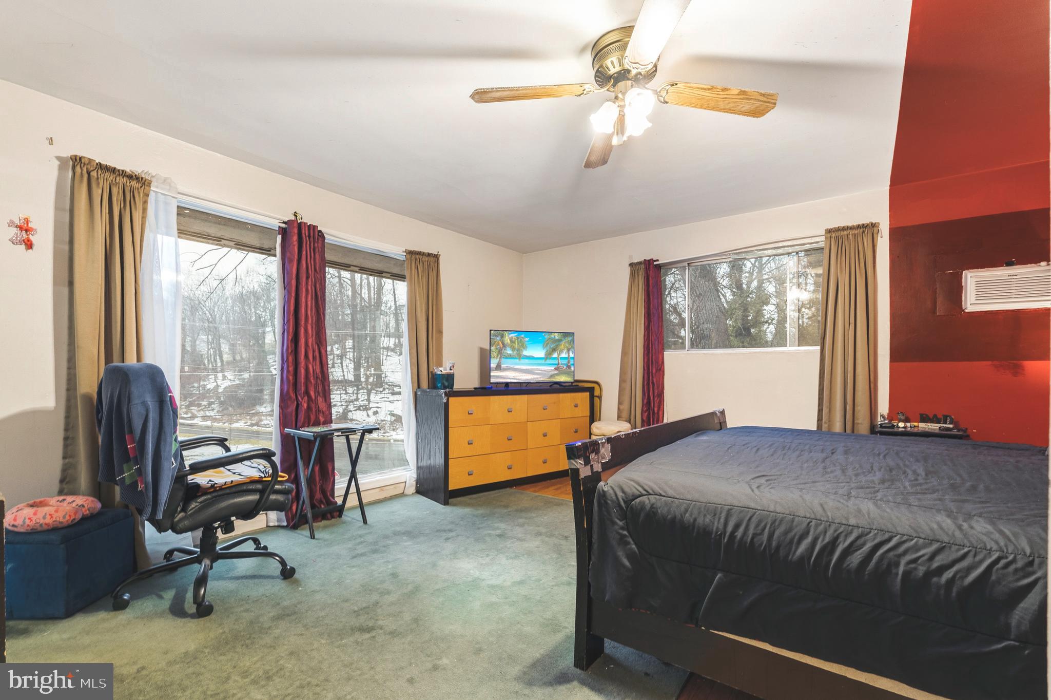 HILLCREST HEIGHTS - Residential