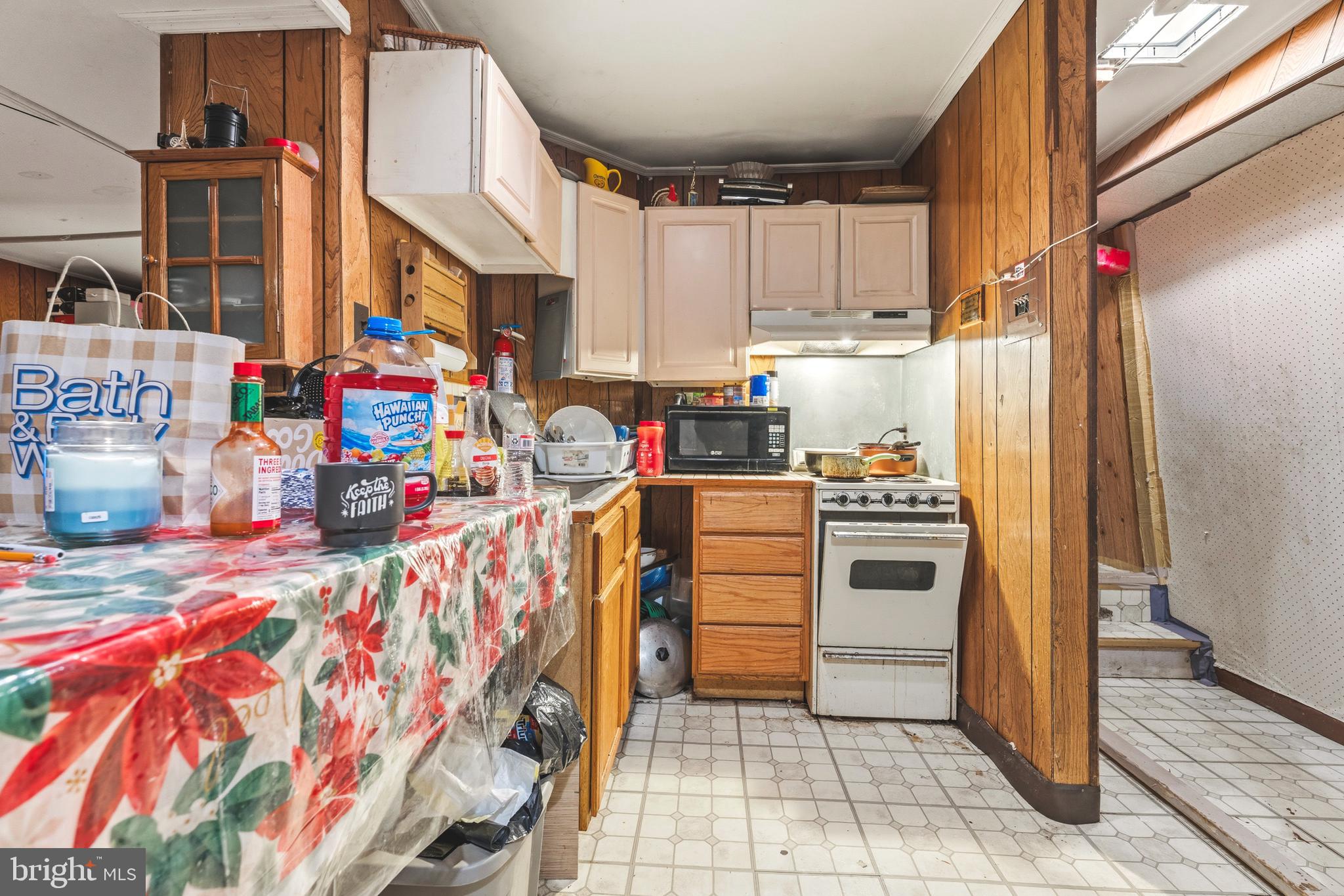 HILLCREST HEIGHTS - Residential