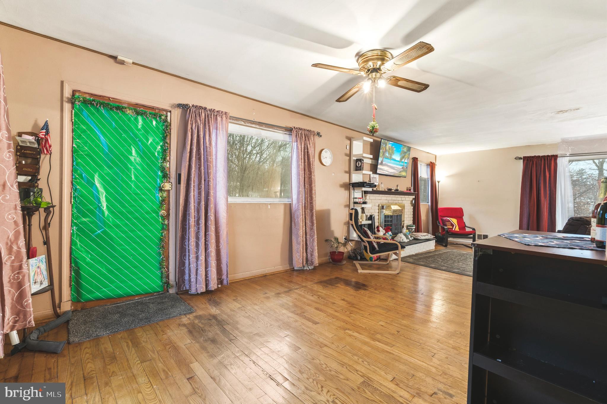 HILLCREST HEIGHTS - Residential