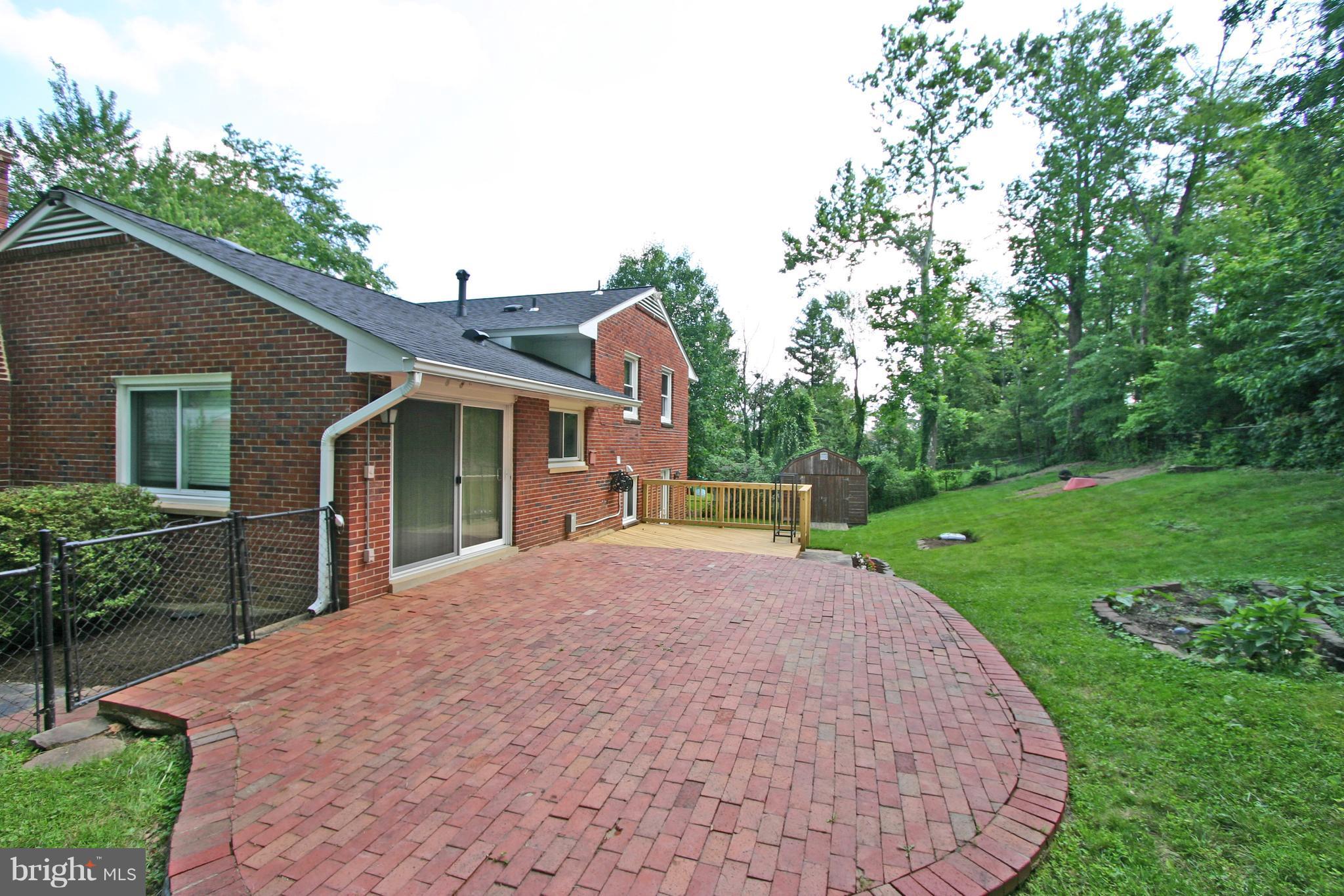 PARKLAWN - Residential