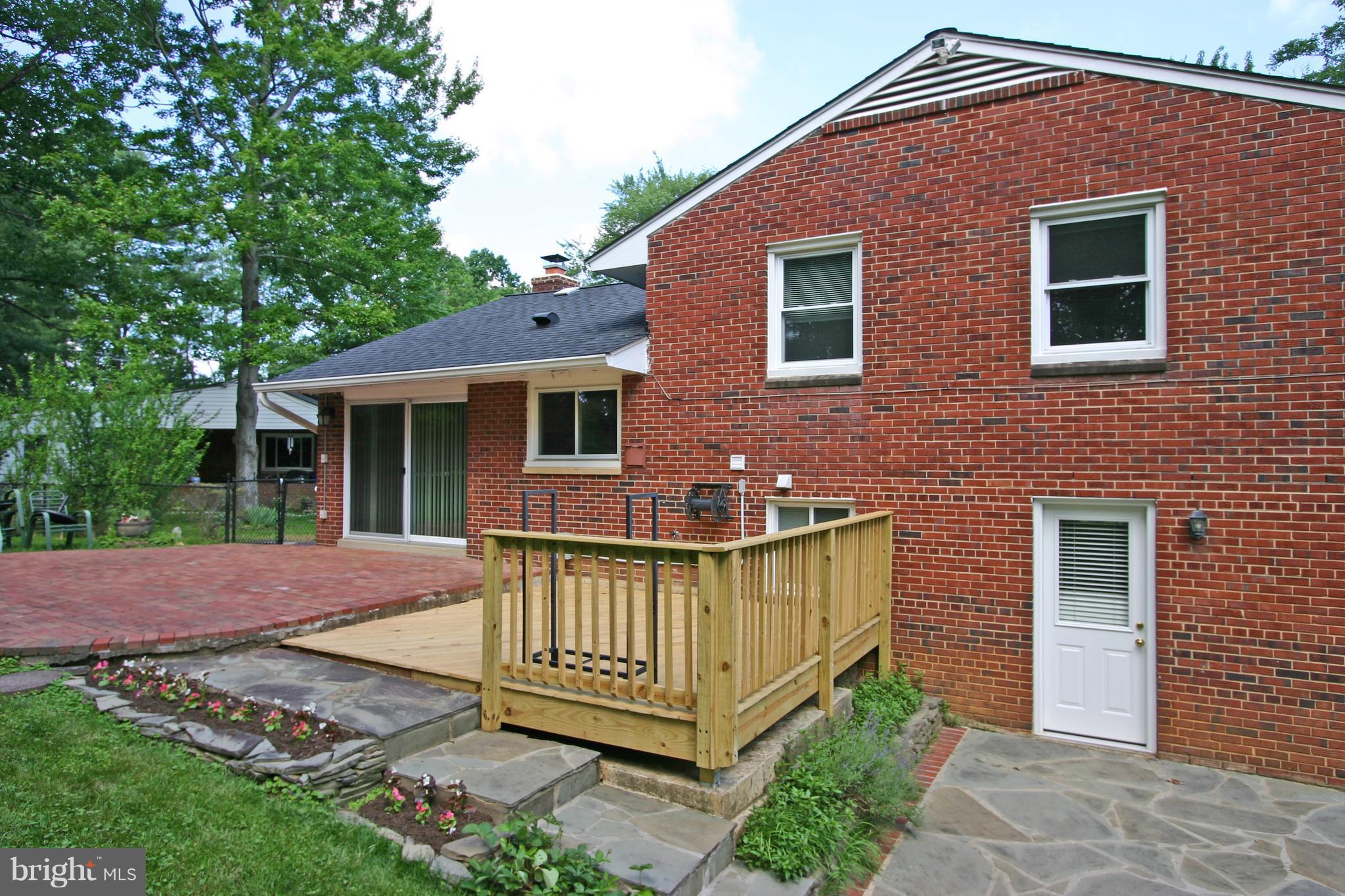 PARKLAWN - Residential