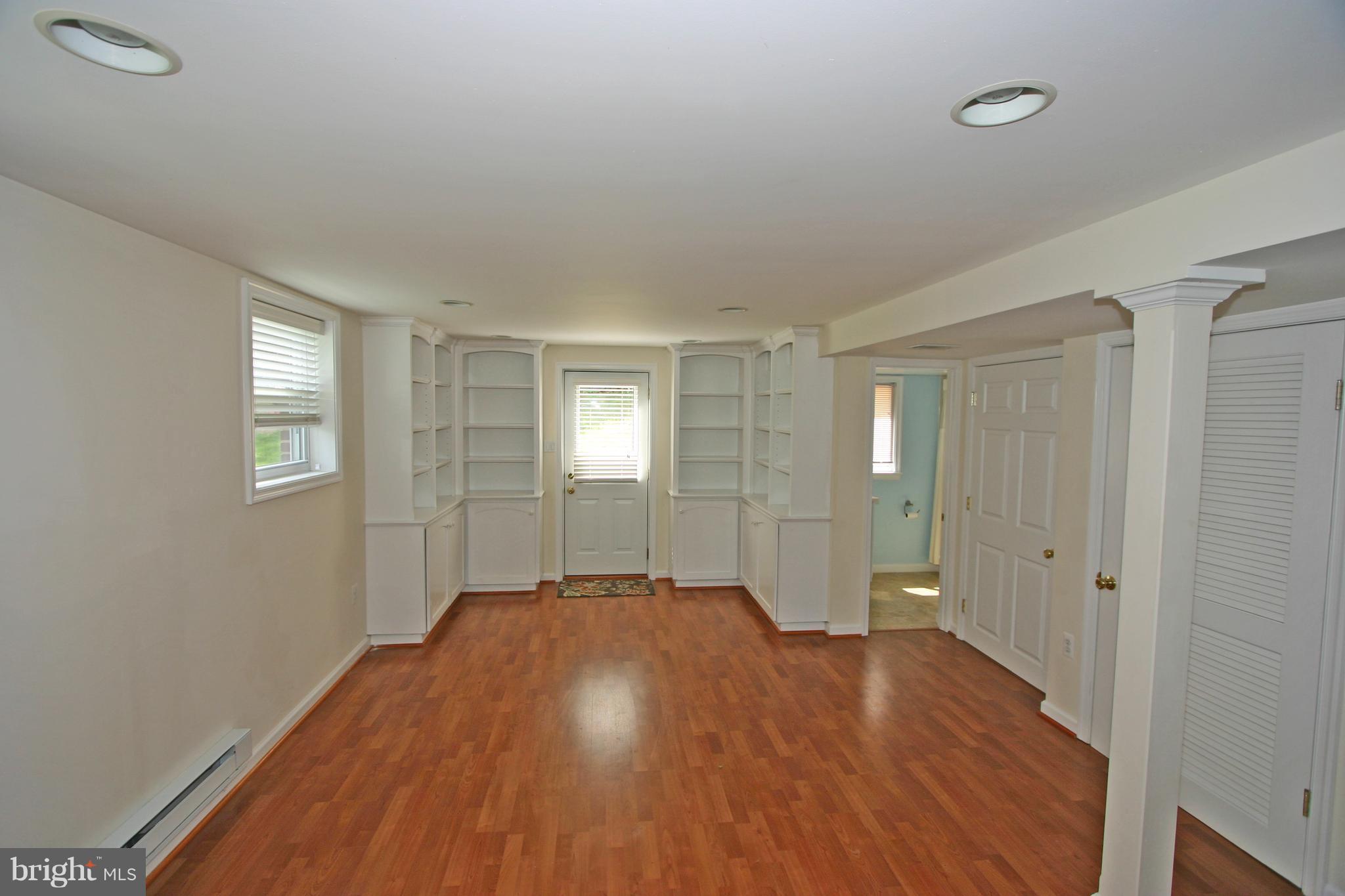 PARKLAWN - Residential