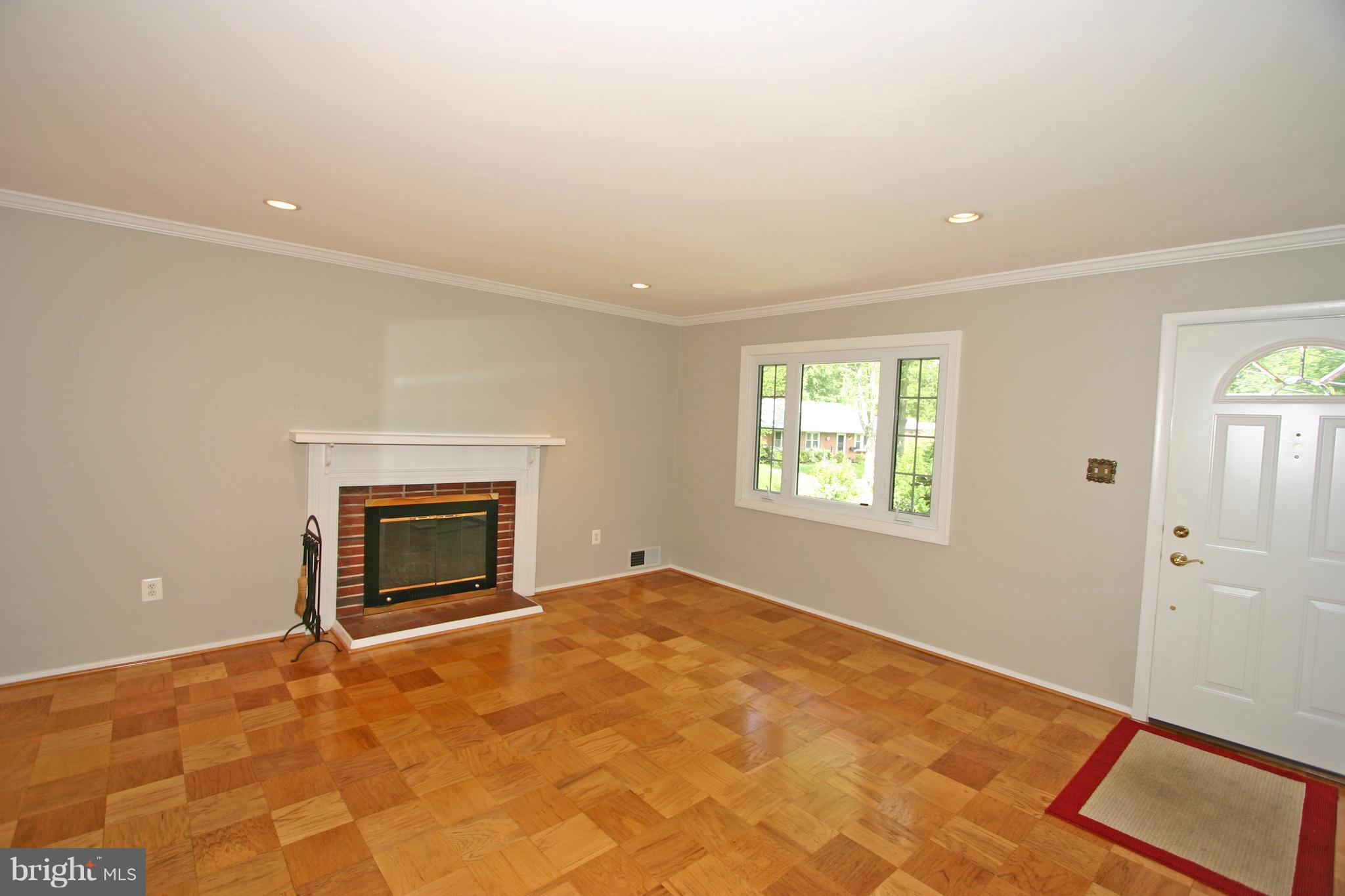 PARKLAWN - Residential