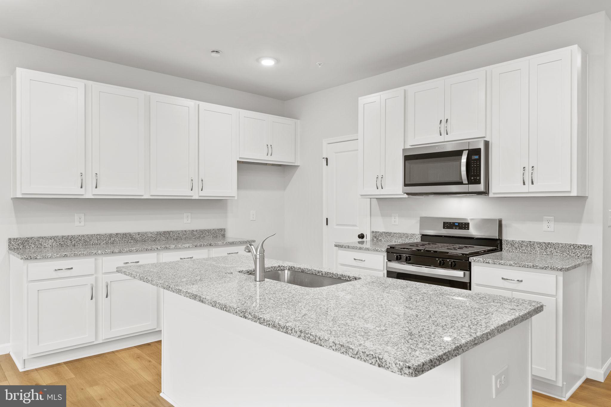 PERRY MILL - Residential