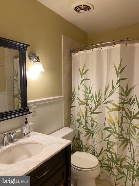 HOMELAND SOUTHWAY - Residential Lease