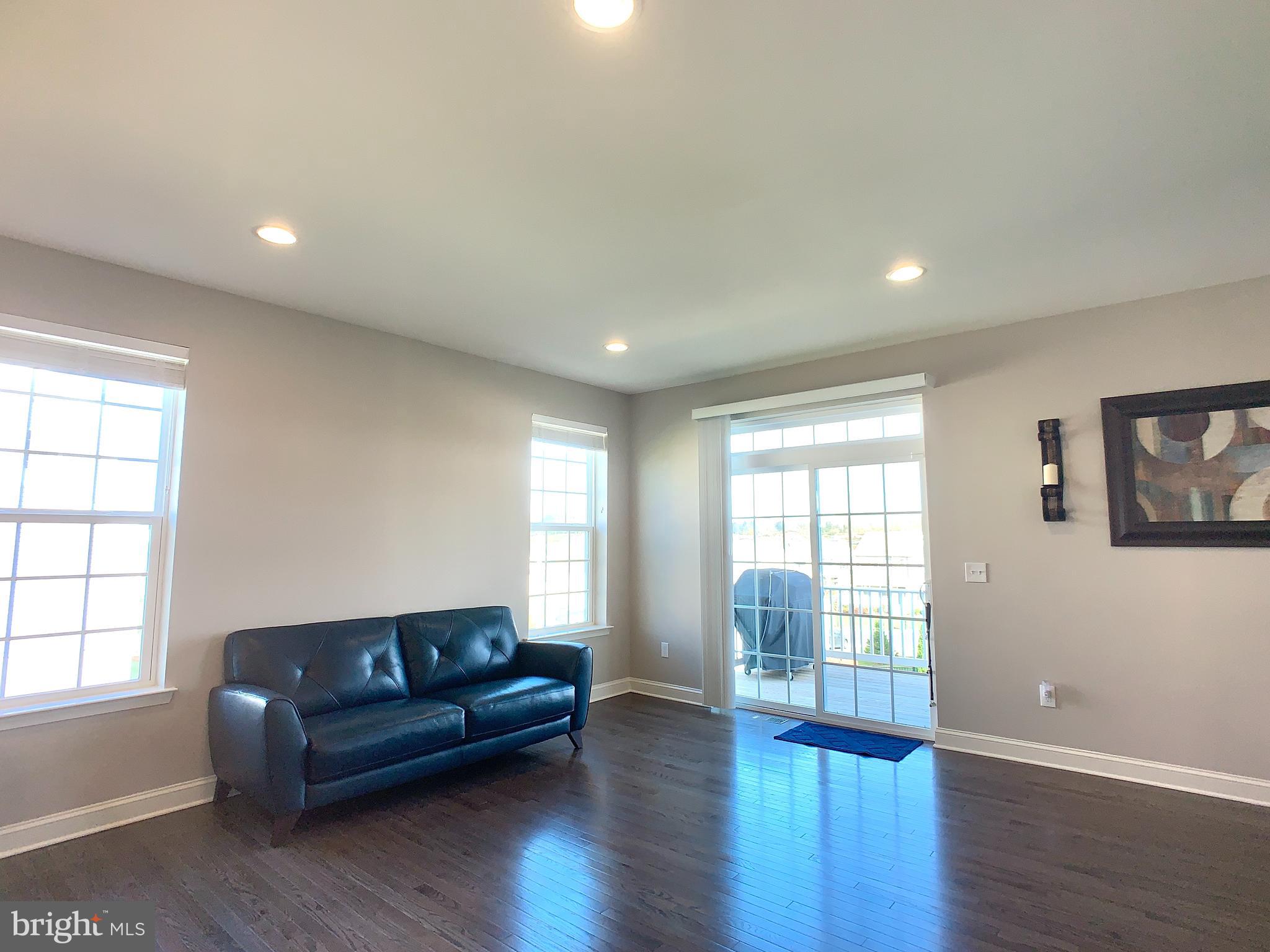 RIVERVIEW ESTATES - Residential