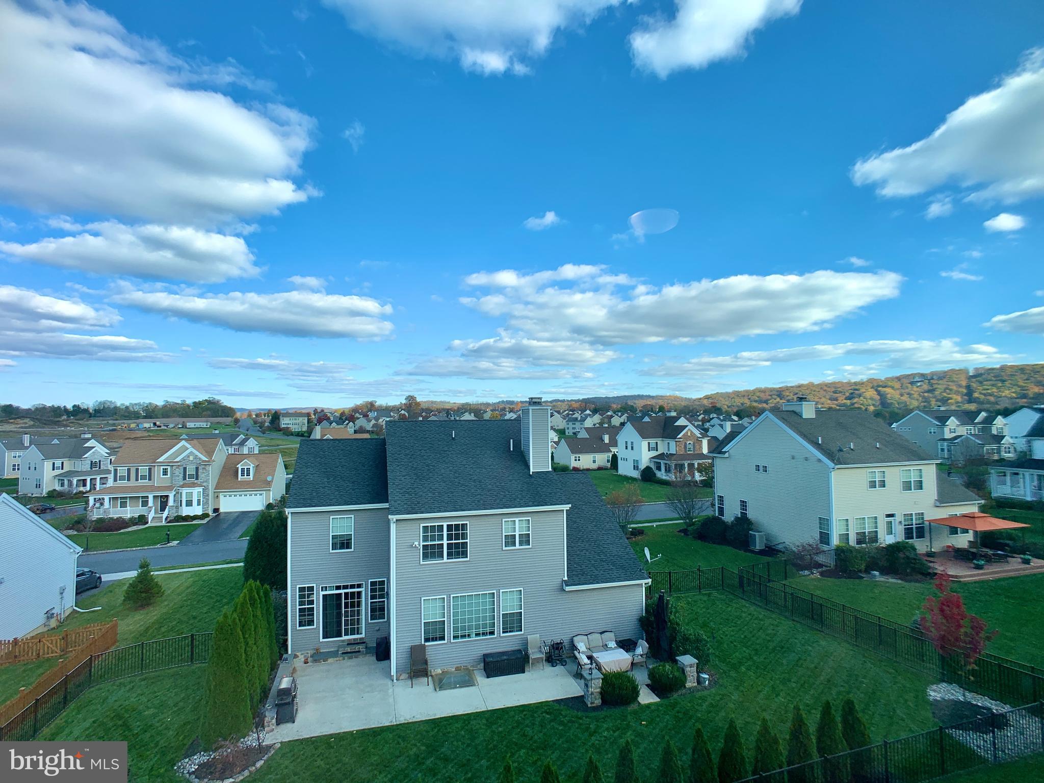 RIVERVIEW ESTATES - Residential