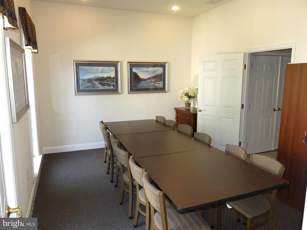 FOREST VIEW - Residential