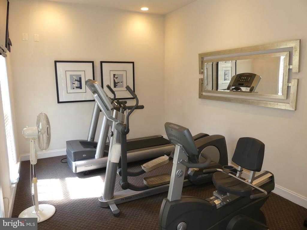 FOREST VIEW - Residential