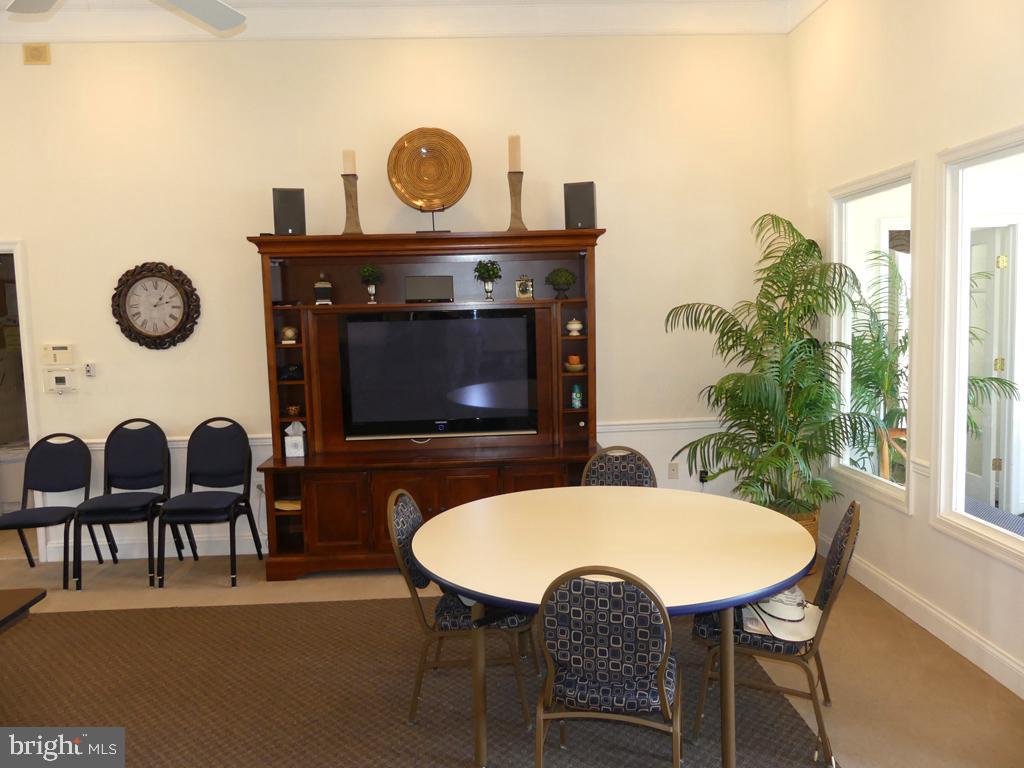 FOREST VIEW - Residential