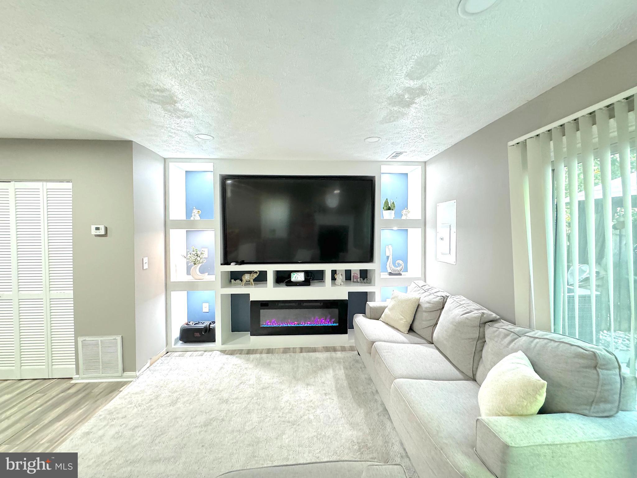 BALLANTRAYE - Residential