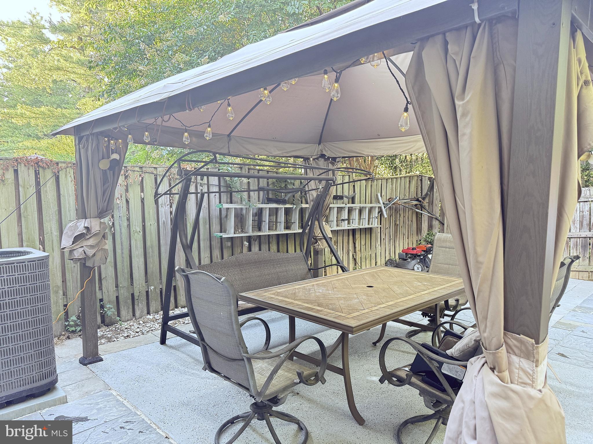 BALLANTRAYE - Residential