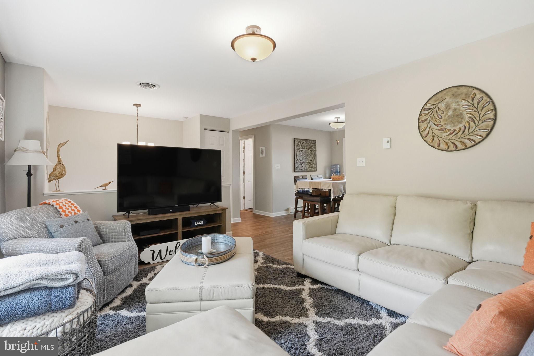 LAKE WYNONAH - Residential