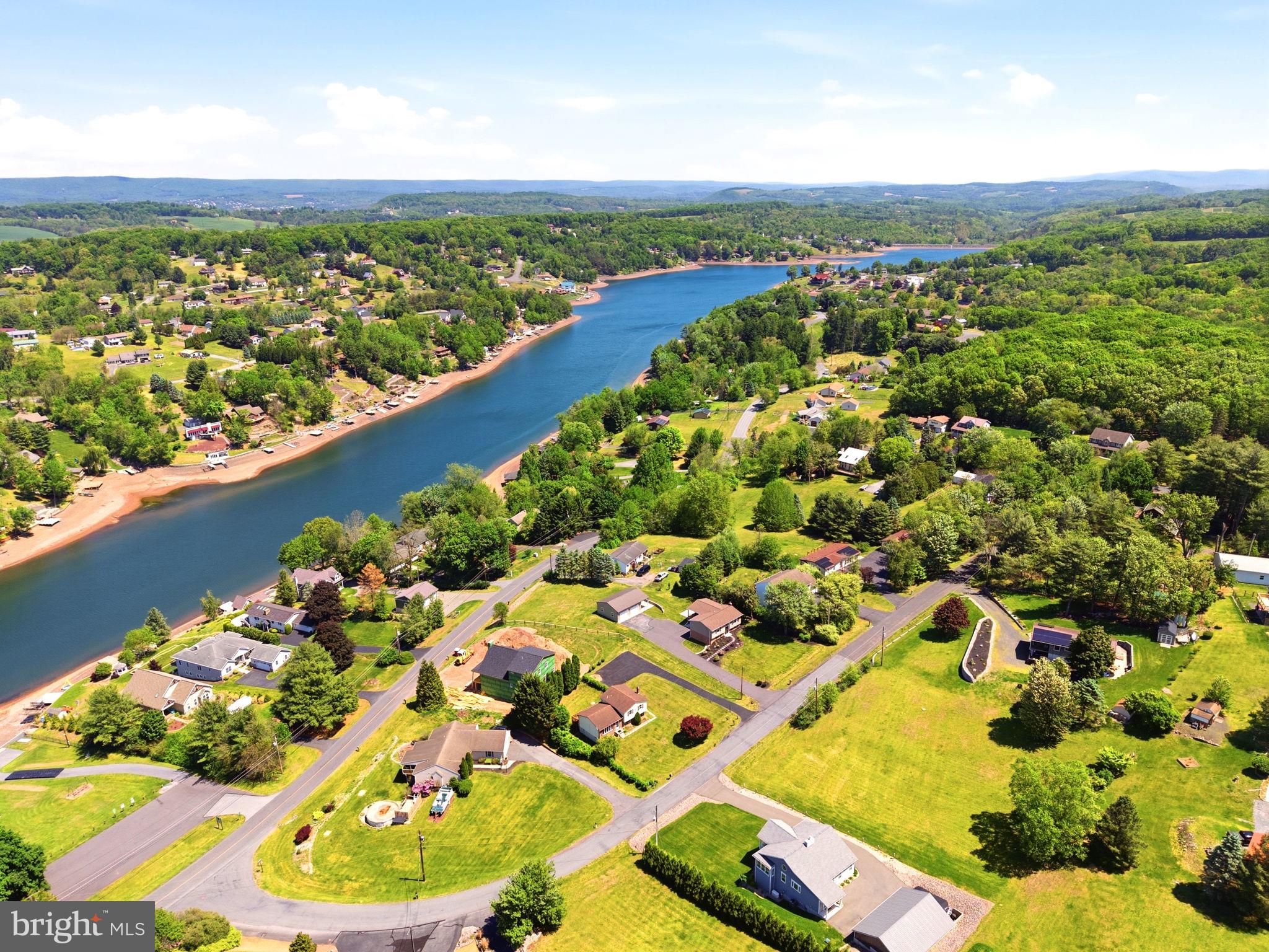 LAKE WYNONAH - Residential