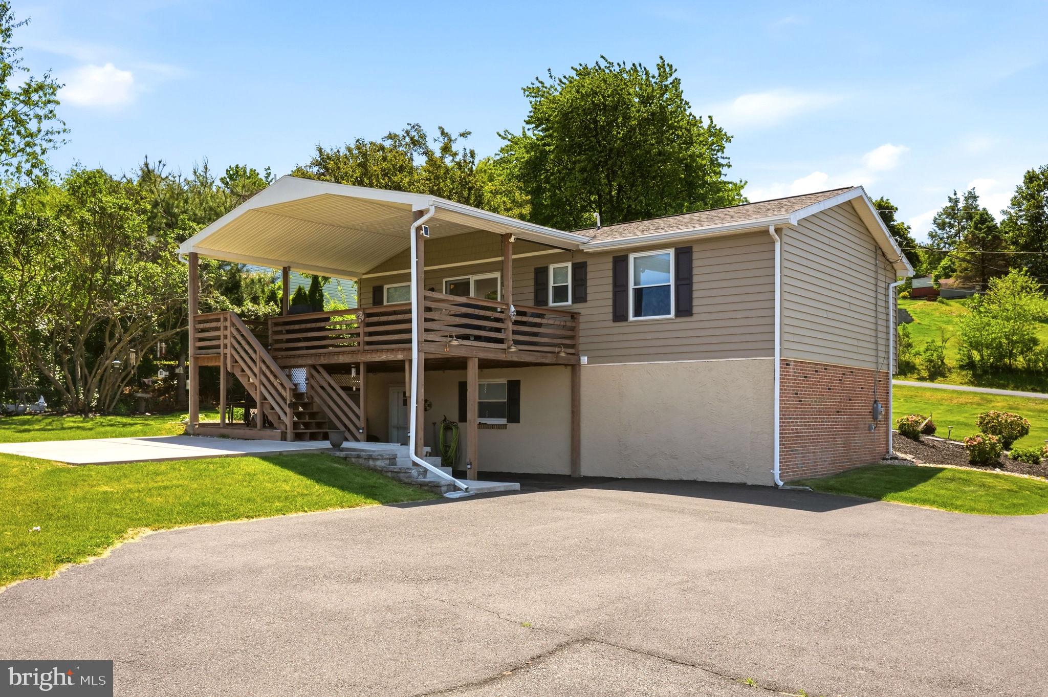 LAKE WYNONAH - Residential
