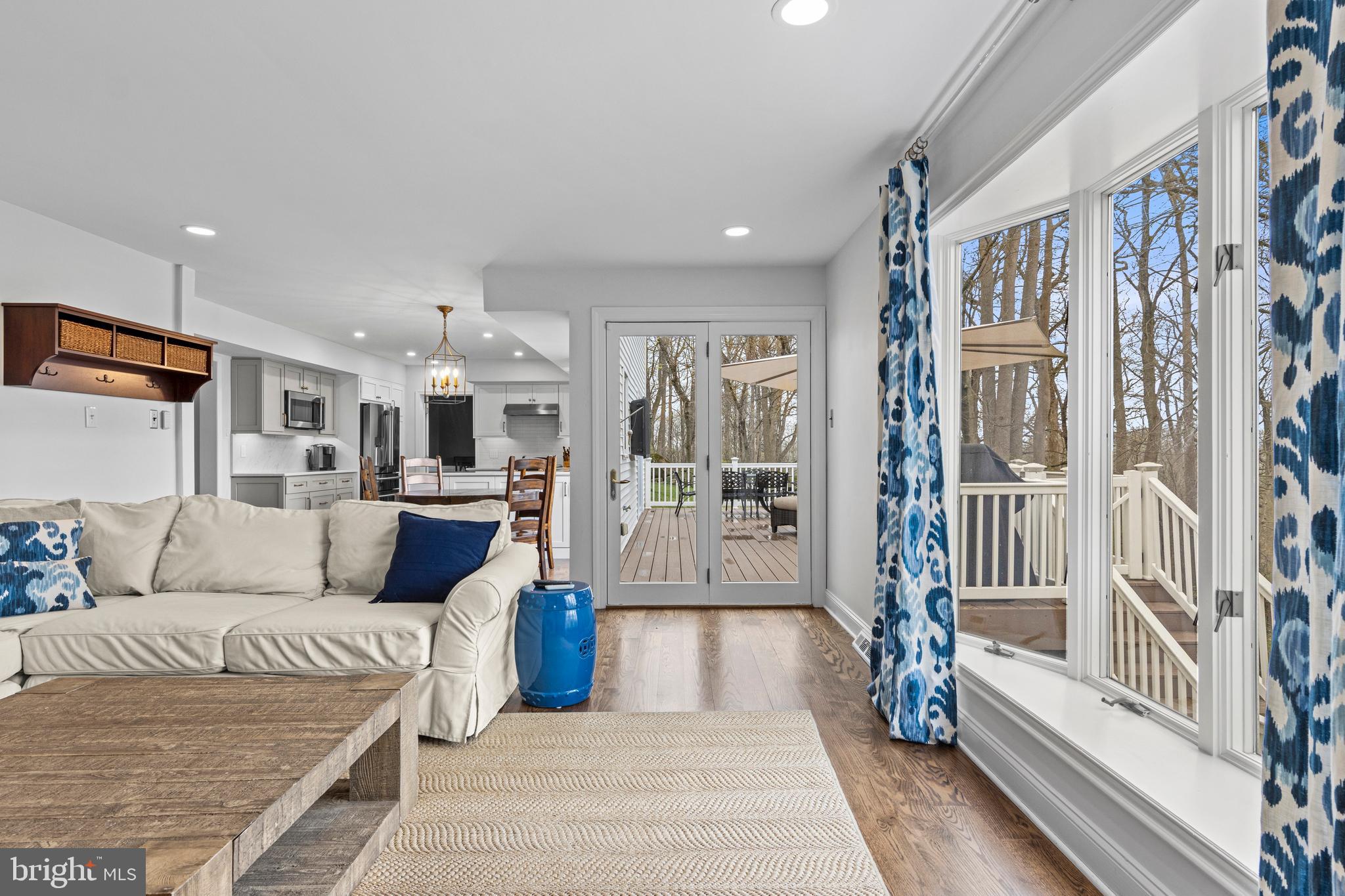 EATON VIL - Residential