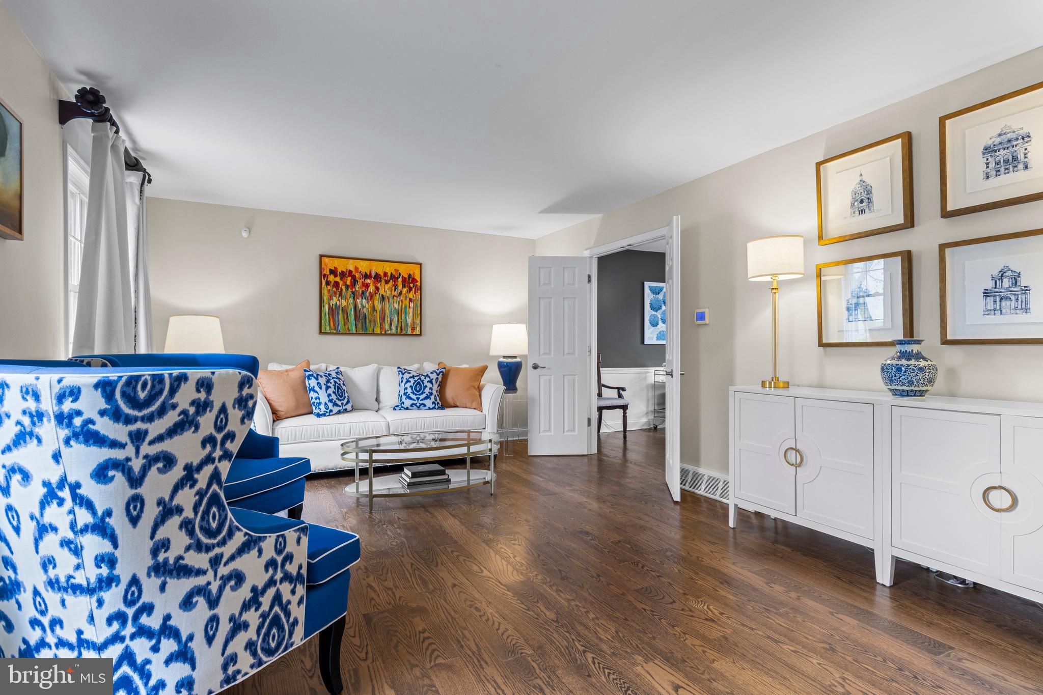 EATON VIL - Residential